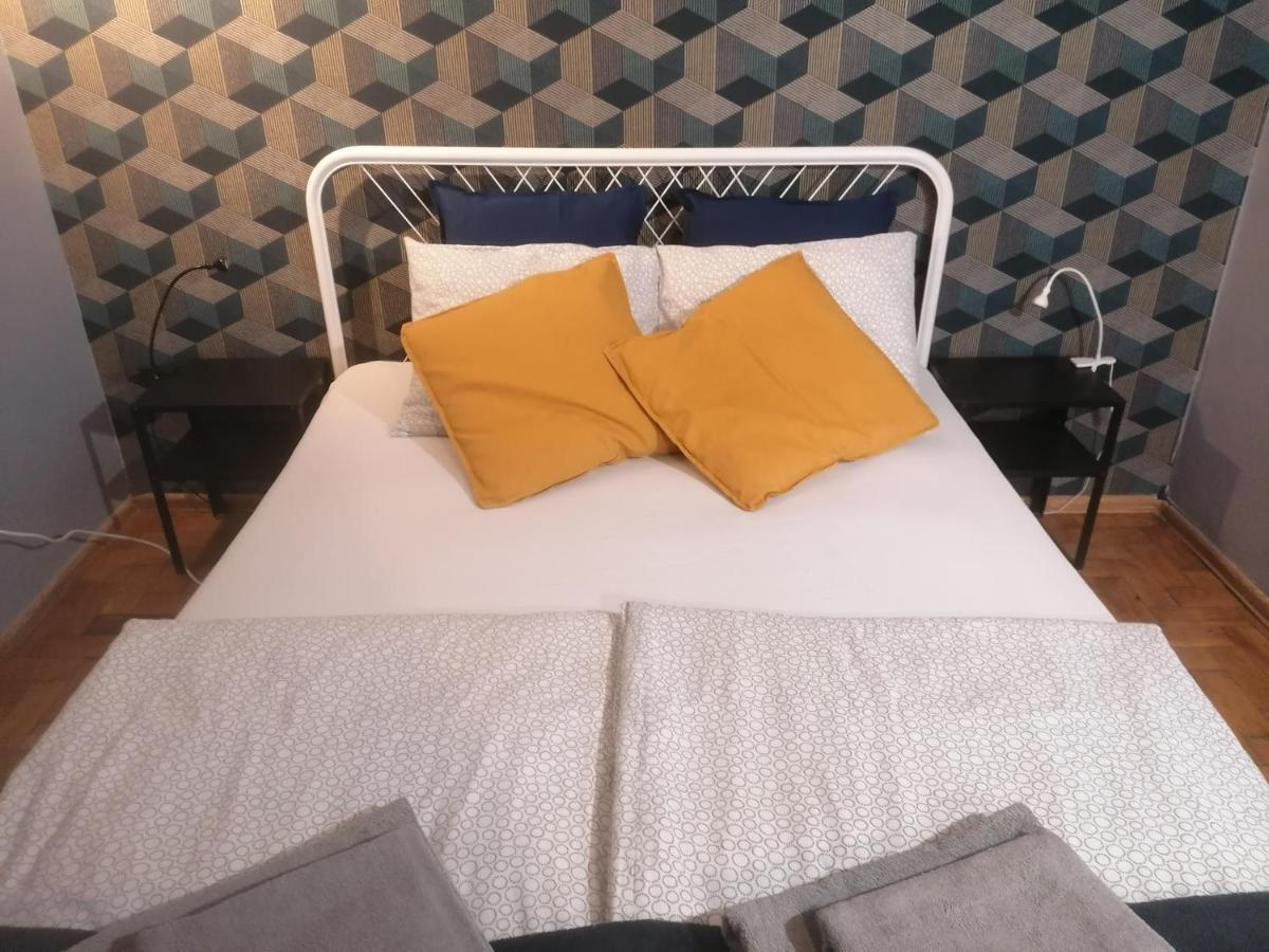 Apartament Szczytna No'10 Torun Bagian luar foto