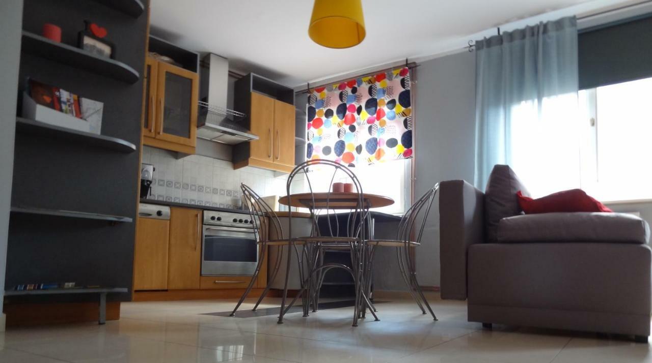Apartament Szczytna No'10 Torun Bagian luar foto